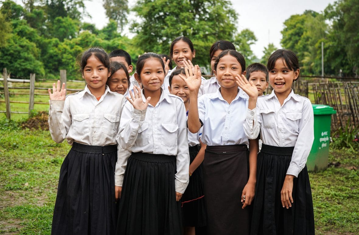 Yrityksesi joululahjoituksella tuet tyttöjen koulutusta ja oikeuksia.